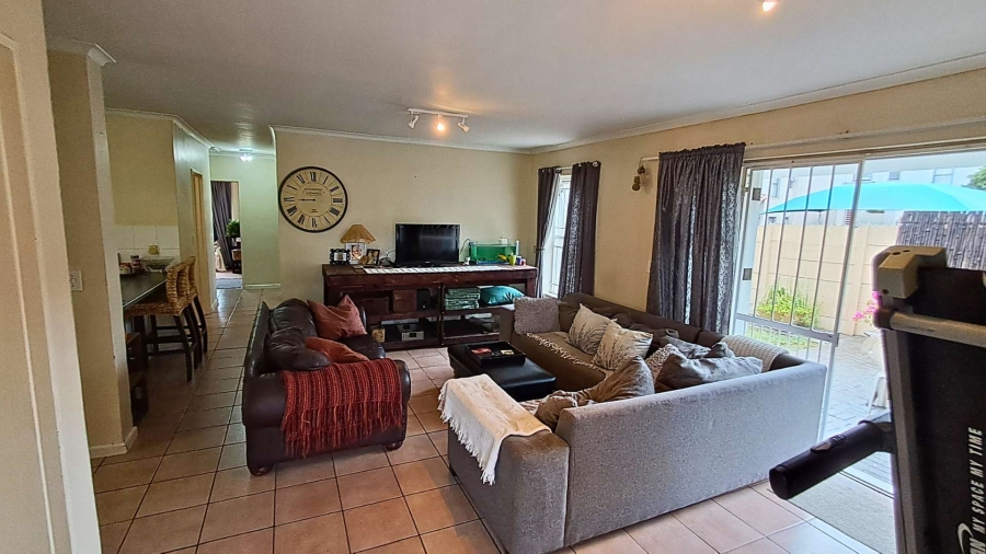 3 Bedroom Property for Sale in Parow North Western Cape